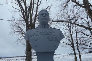 Установку памятника финансировало Российское Военно-историческое общество
