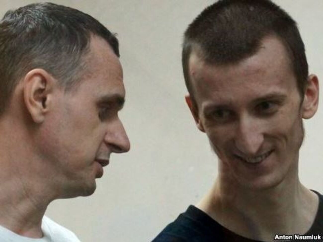 Адвокат&nbsp;Динзе: О&nbsp;местонахождении Сенцова и Кольченко станет известно, только когда они прибудут в колонию и смогут позвонить или написать письмо
