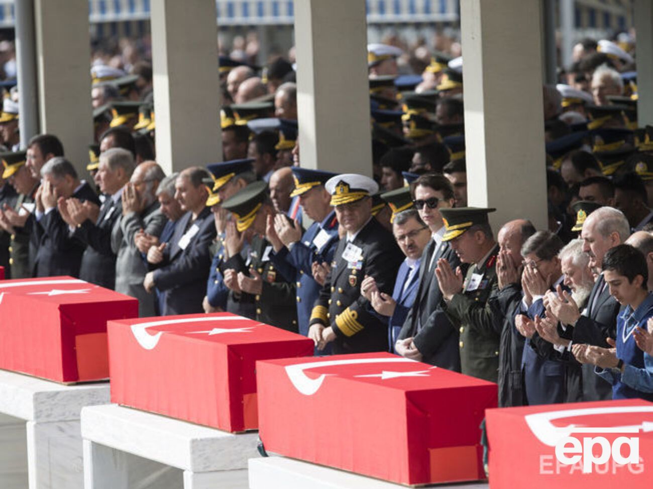 Похороны жертв теракта