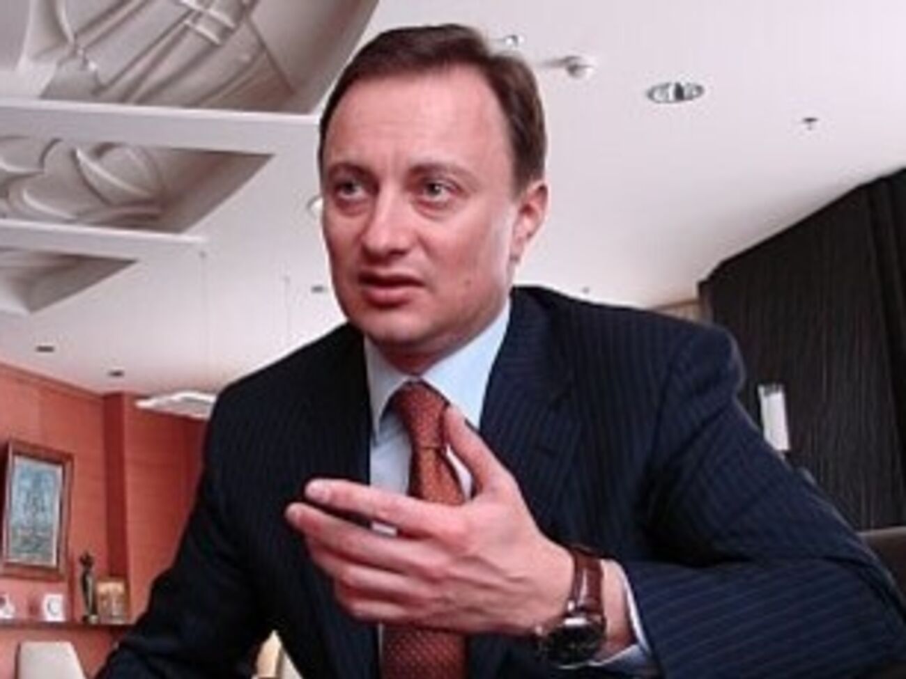 Порошенко принял участие в церемонии выпуска офицеров в университете обороны