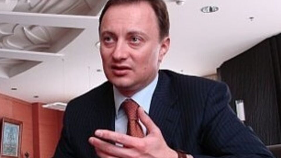 Порошенко принял участие в церемонии выпуска офицеров в университете обороны