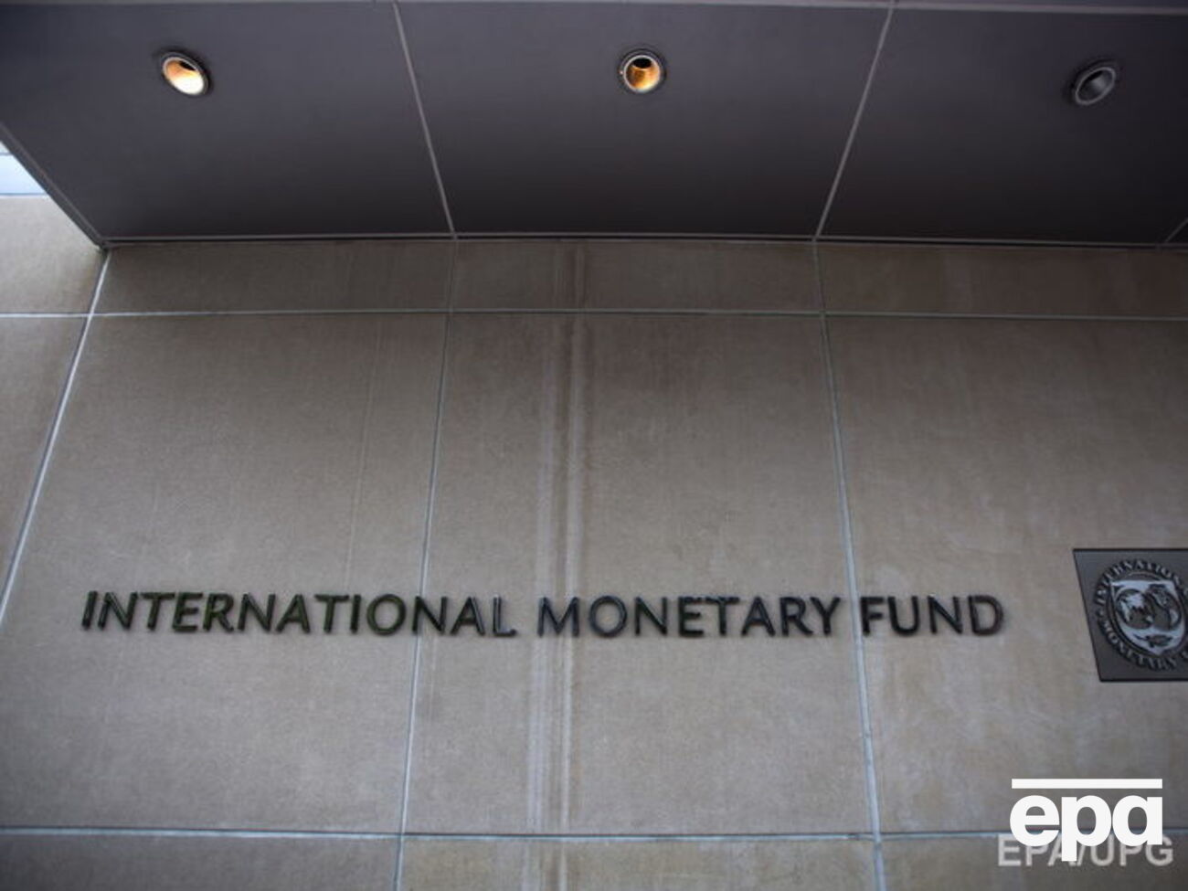 Фонд призвал страны G-20 озаботиться поддержкой мировой экономики