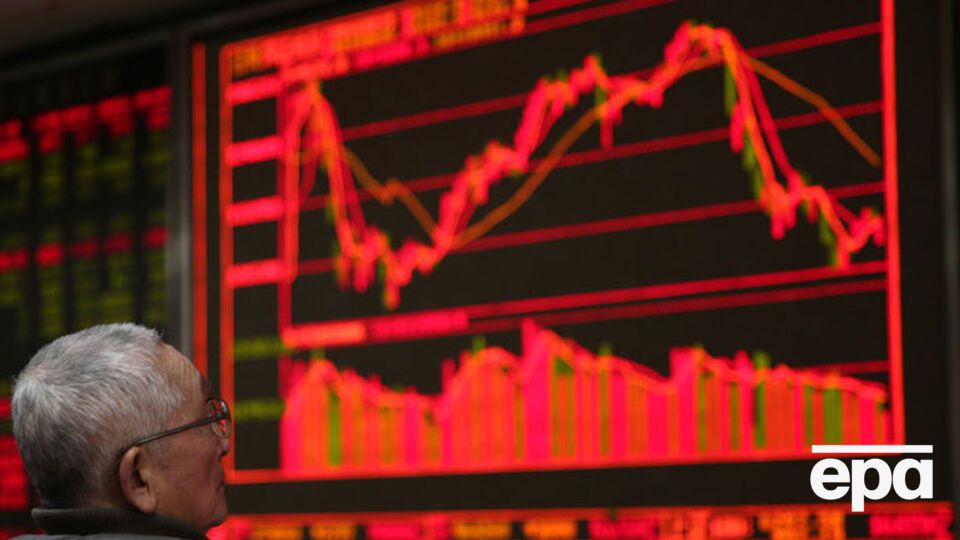 На китайской фондовой бирже очередной обвал