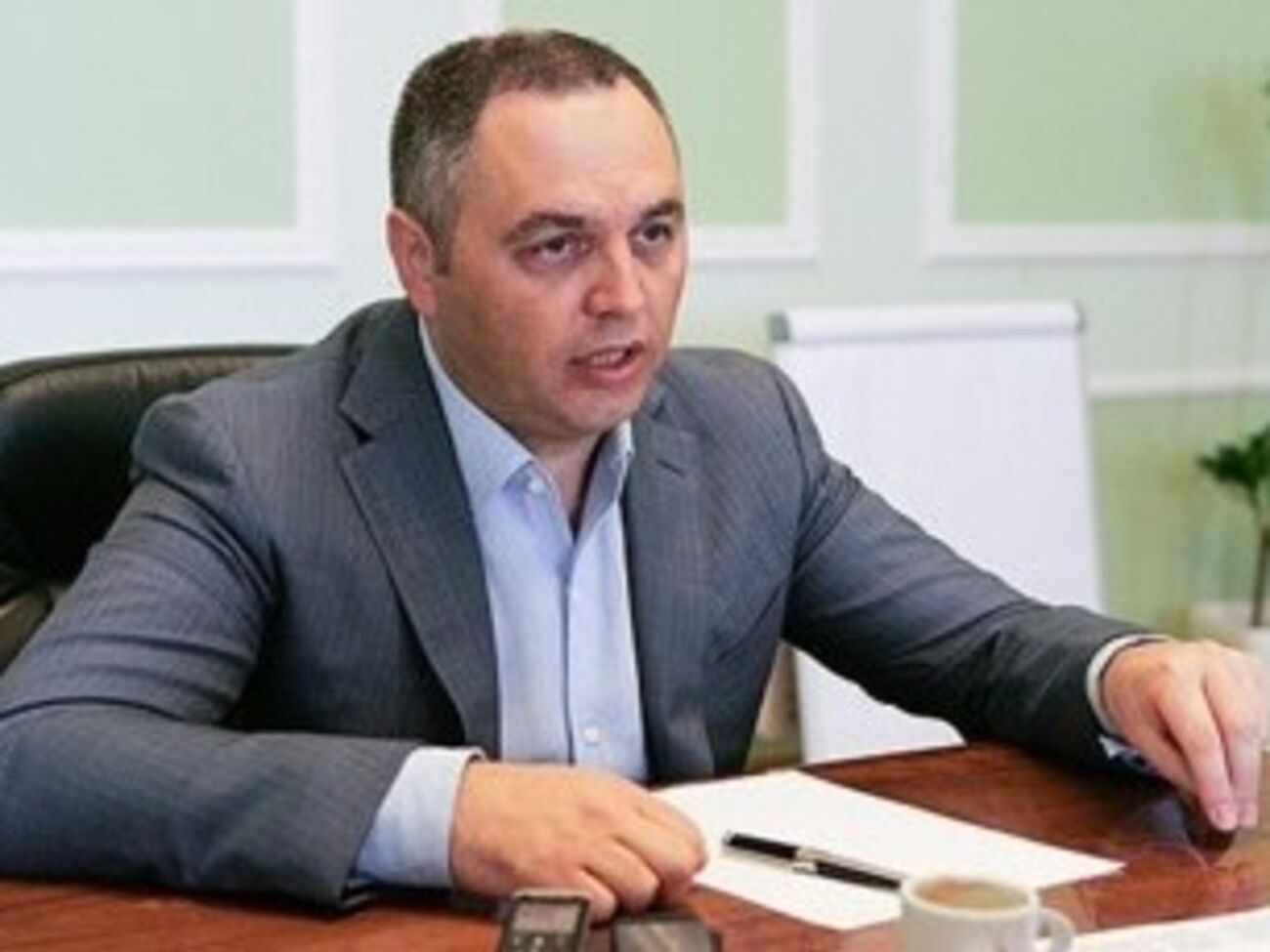 Порошенко подписал три закона из безвизового пакета