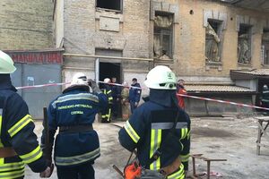 Под завалами остаются два человека