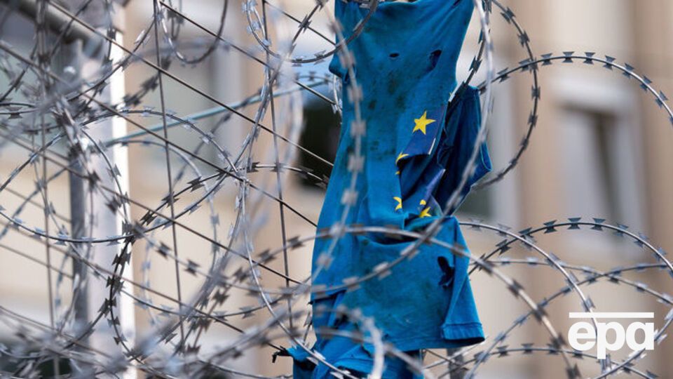 Польша хочет защититься стеной от возможного наплыва мигрантов через Украину