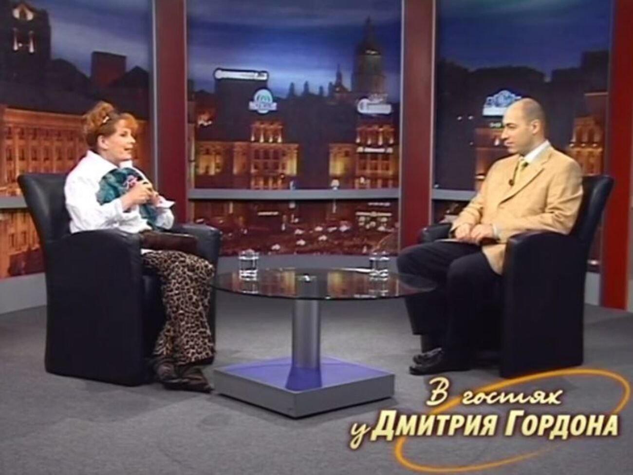 Клара Новикова: "Заткнись! – сказала я Жириновскому. – Что ты орешь? Поцелуй меня!". И он начал целовать