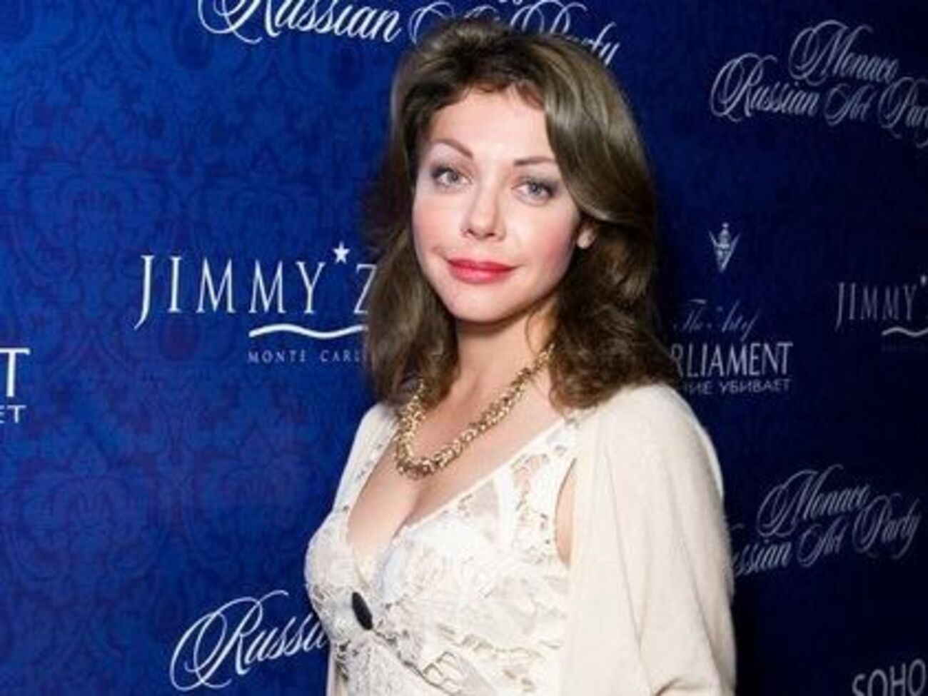 Рынска обвинила Собчак в "перепеве" ее колонки