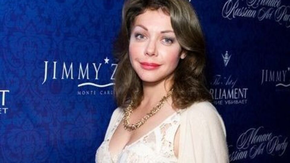 Рынска обвинила Собчак в "перепеве" ее колонки