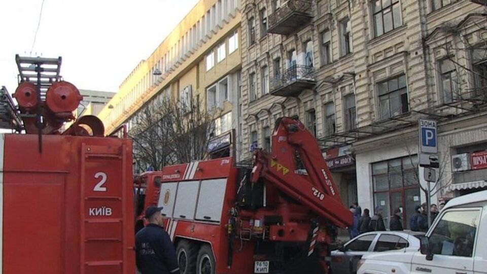 Шестерых пострадавших вытащили из-под завалов еще вчера