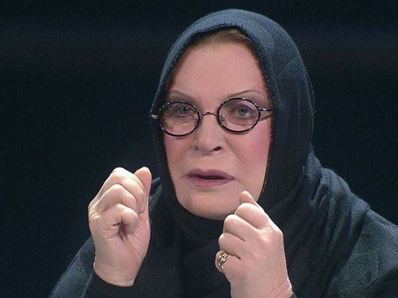 Экс-супруг Максаковой умер в одиночестве