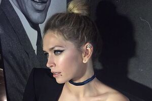 Брежнева сменила цвет волос на обложке журнала