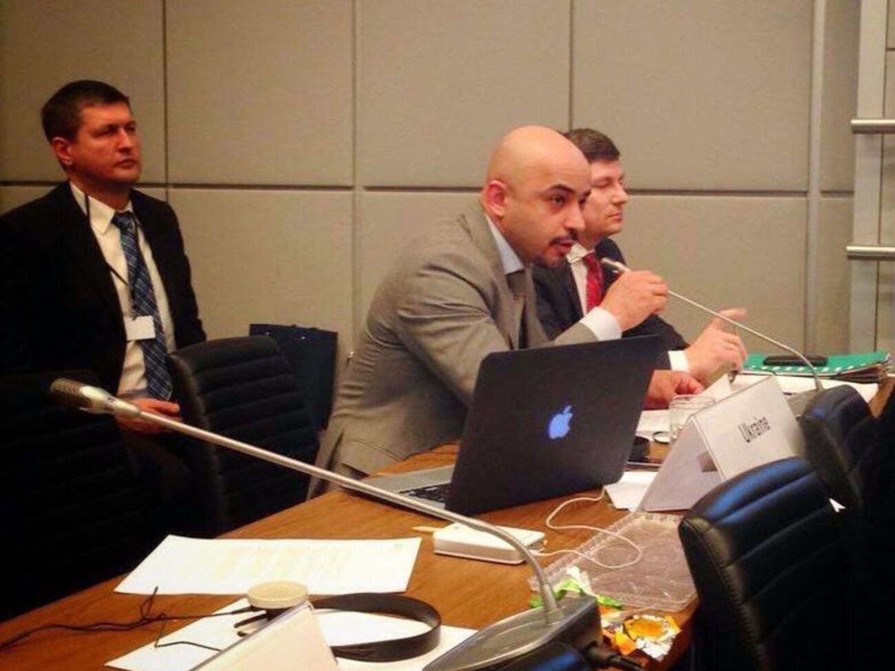 Найем:&nbsp;Словаки и венгры не вынуждены кормить и размещать у себя наших крымчан, луганчан и дончан. Мы сами с этим справляемся