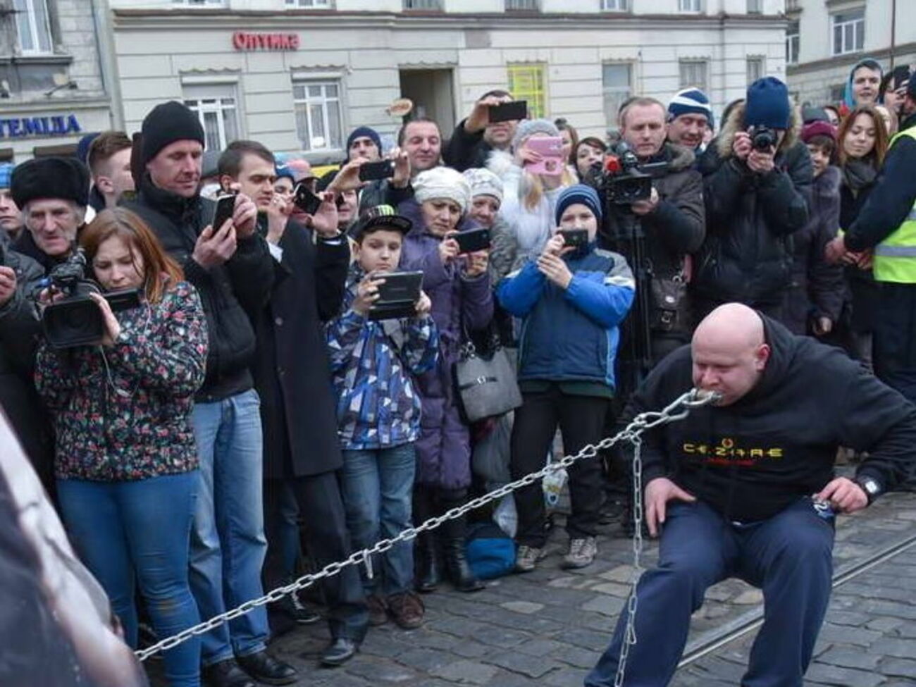 Скавыш:&nbsp;В понедельник у меня контрольный визит к стоматологу, но надеюсь, что моим зубам ничего не помешает