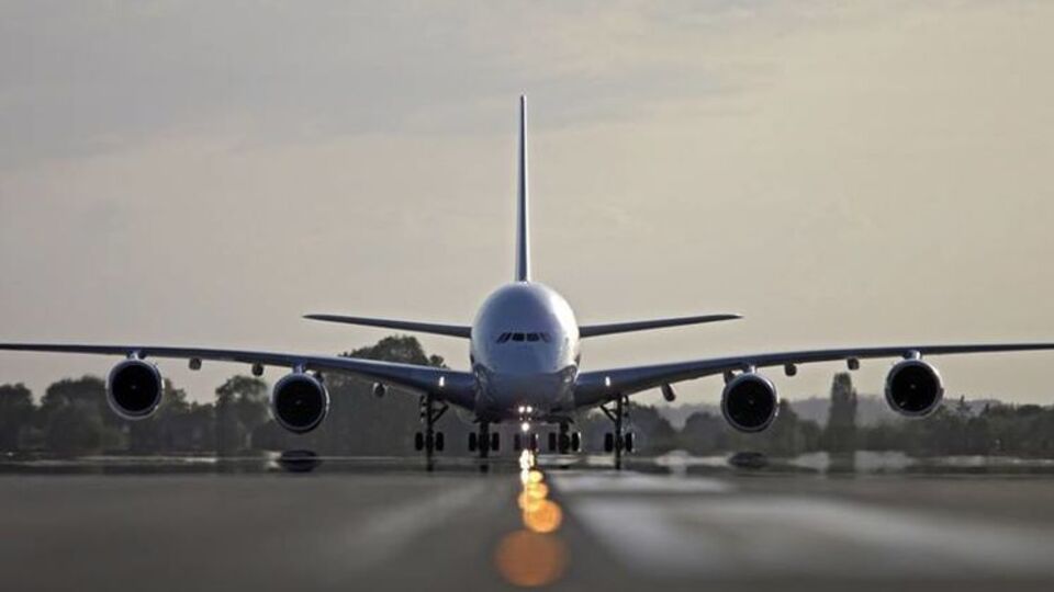 Визы аннулировали 22-м украинцам, включая троих детей