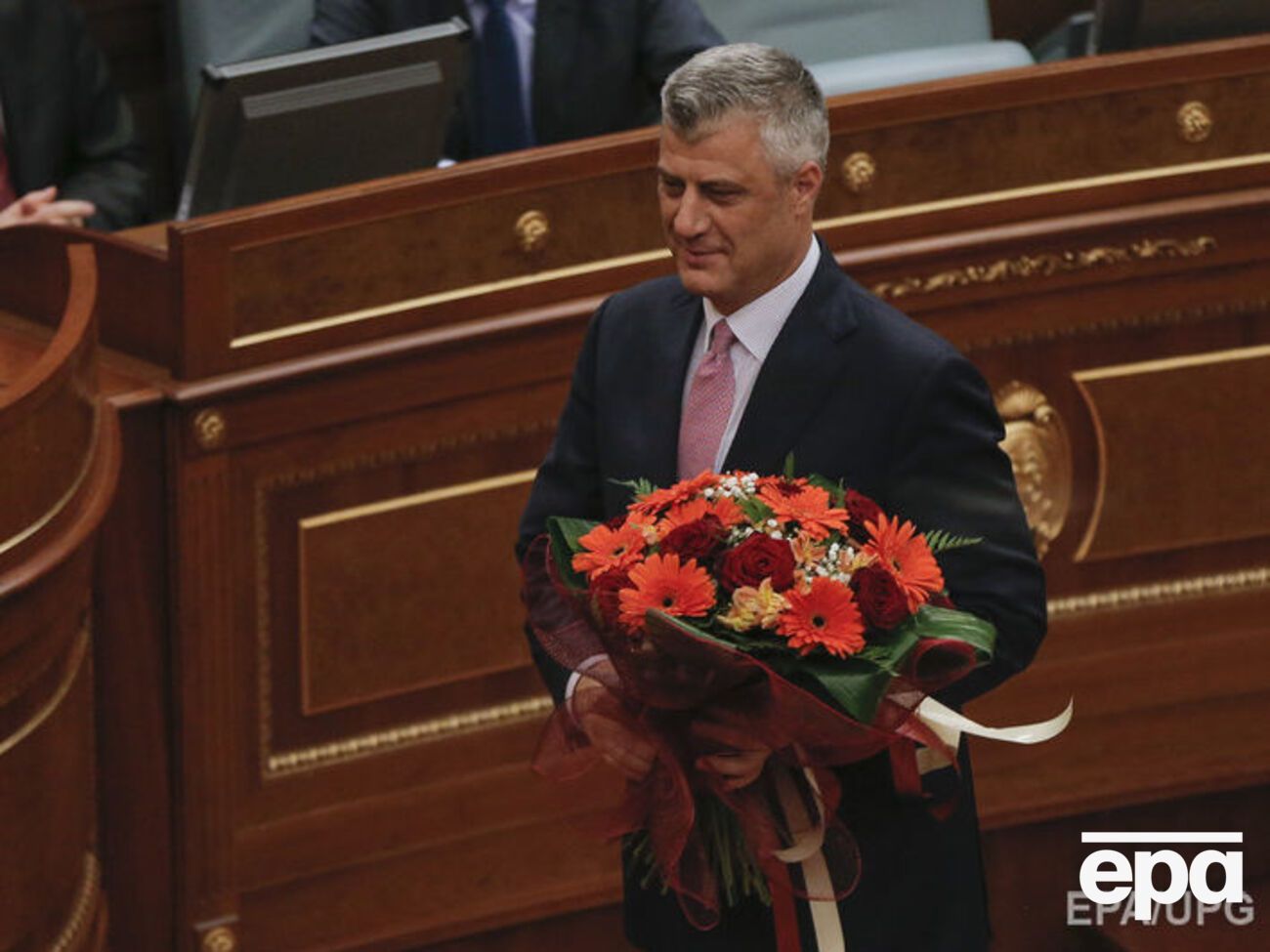 Тачи принимает поздравления с избранием на пост президента