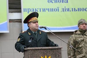 Полторак: С начала года армию пополнили 7 тыс. контрактников