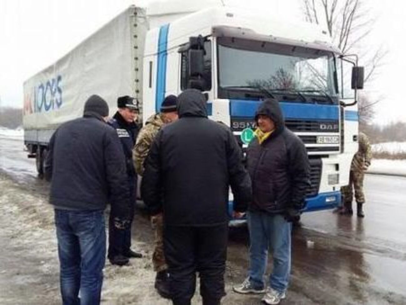 В правительстве заявляют, что блокады нет