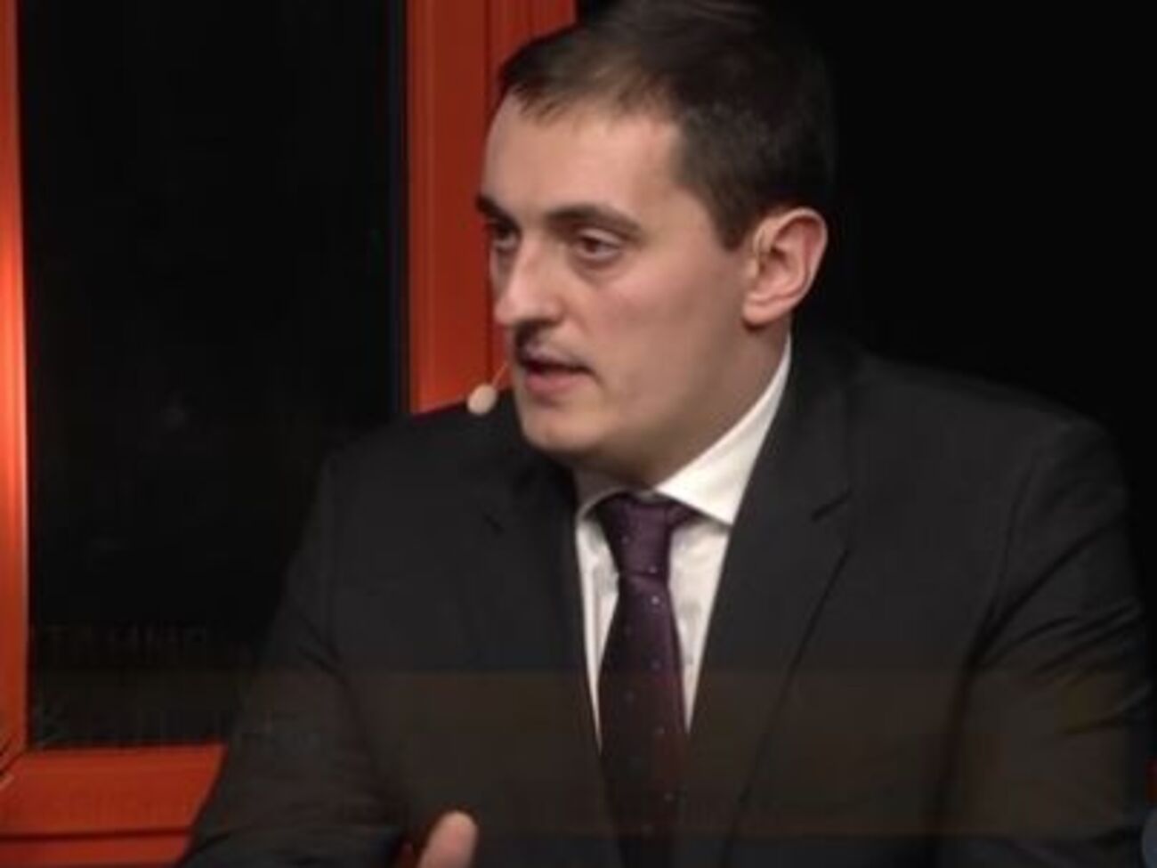 Калина: Имущество не только "национализируется" – есть еще "Артек", а также расходы на дорогое вино, вывозы картин Айвазовского и так далее