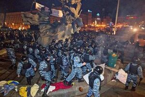 Побоище у стелы Независимости в ночь на 30 ноября 2013 года