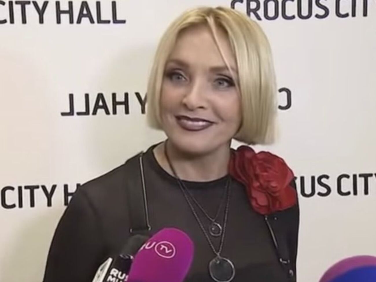 Вайкуле &ndash; журналистке на вопрос об Украине: Идите к черту! Видео