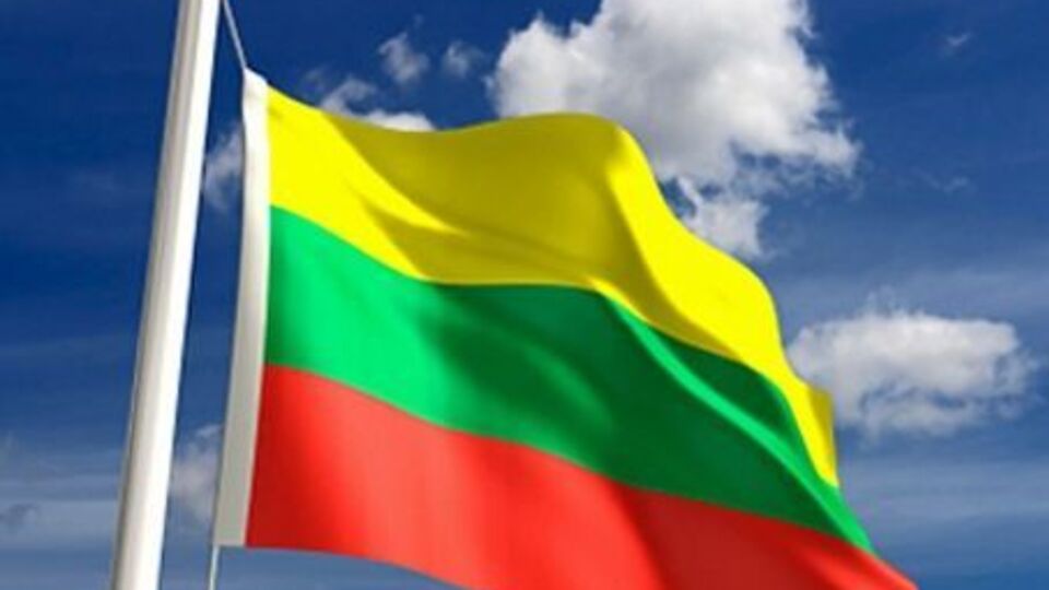 МИД Литвы беспокоит превращение Крымского полуострова в "гигантскую военную базу"