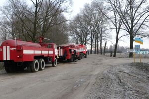 В аварийно-восстановительных работах задействованы 118 человек и 33 единицы техники