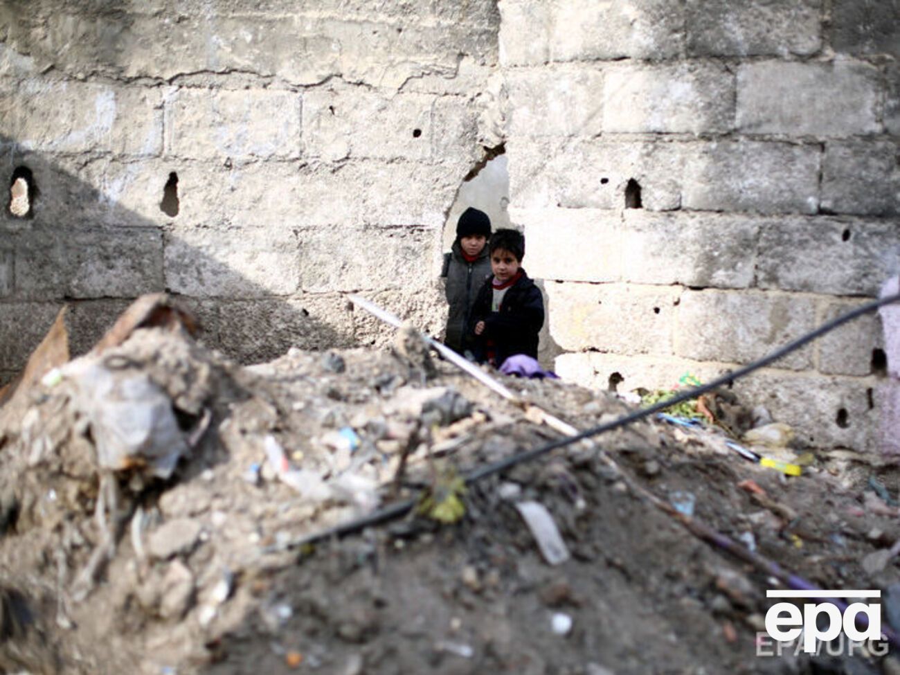 Российская авиация продолжает наносить удары по оппозиции в Сирии