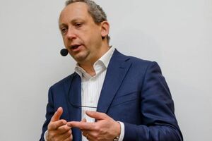 Рабинович: Я требую немедленной отставки Путина