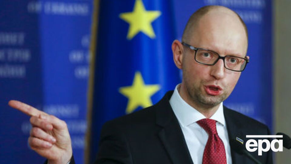 Яценюк: Эти средства будут направлены на обороноспособность страны и социальное обеспечение населения