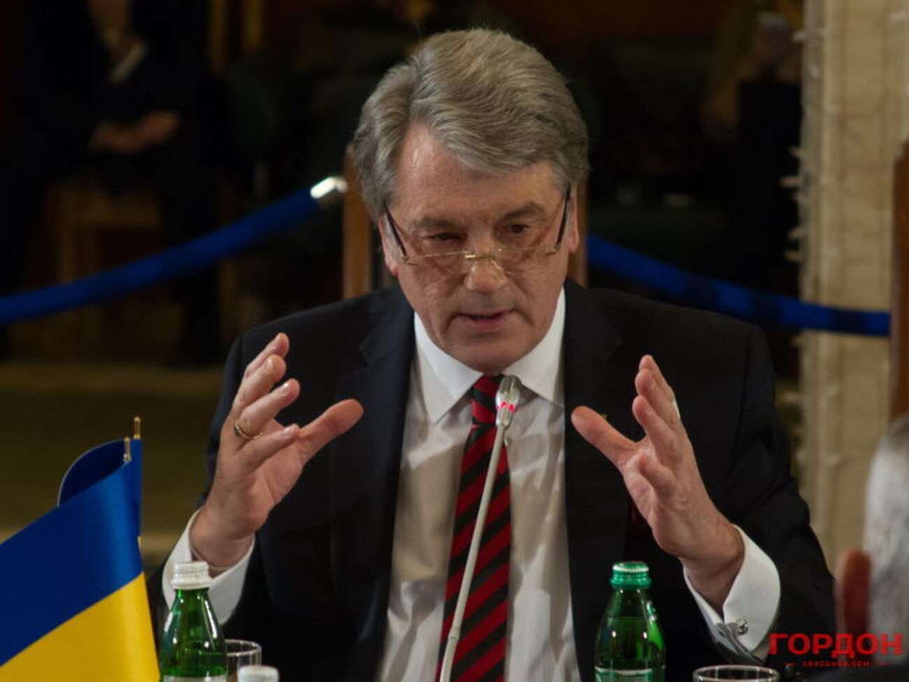 Виктор Ющенко:&nbsp;Украинская нация, которая в ХХ веке шесть раз провозглашала независимость и пять раз ее теряла, просит членства в НАТО. И что слышит в ответ? "Пока не время". Это несерьезно