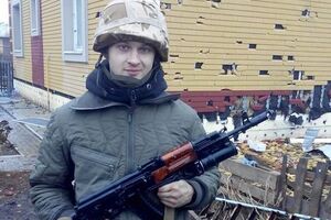 Адвокат уверяет, что сотрудники СБУ связали и били Краснова
