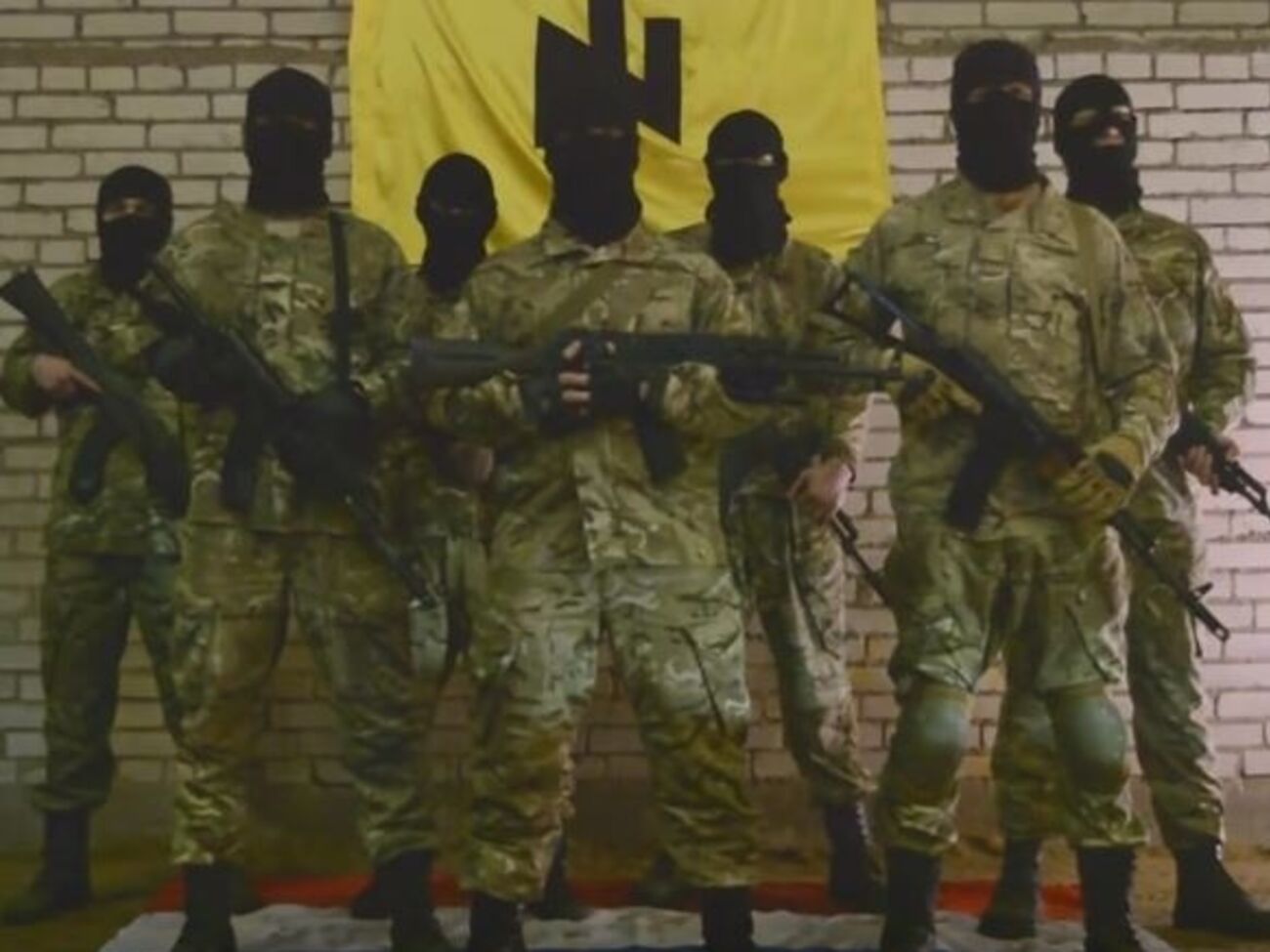 "Азову" посвятили новый фейк