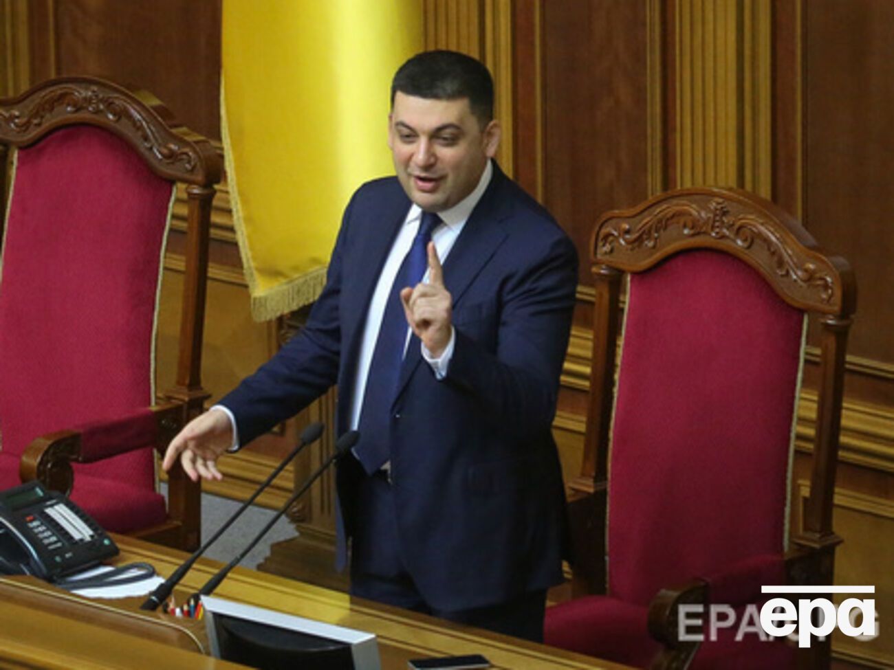Гройсман: Я буду проводить консультации со всеми политическими силами