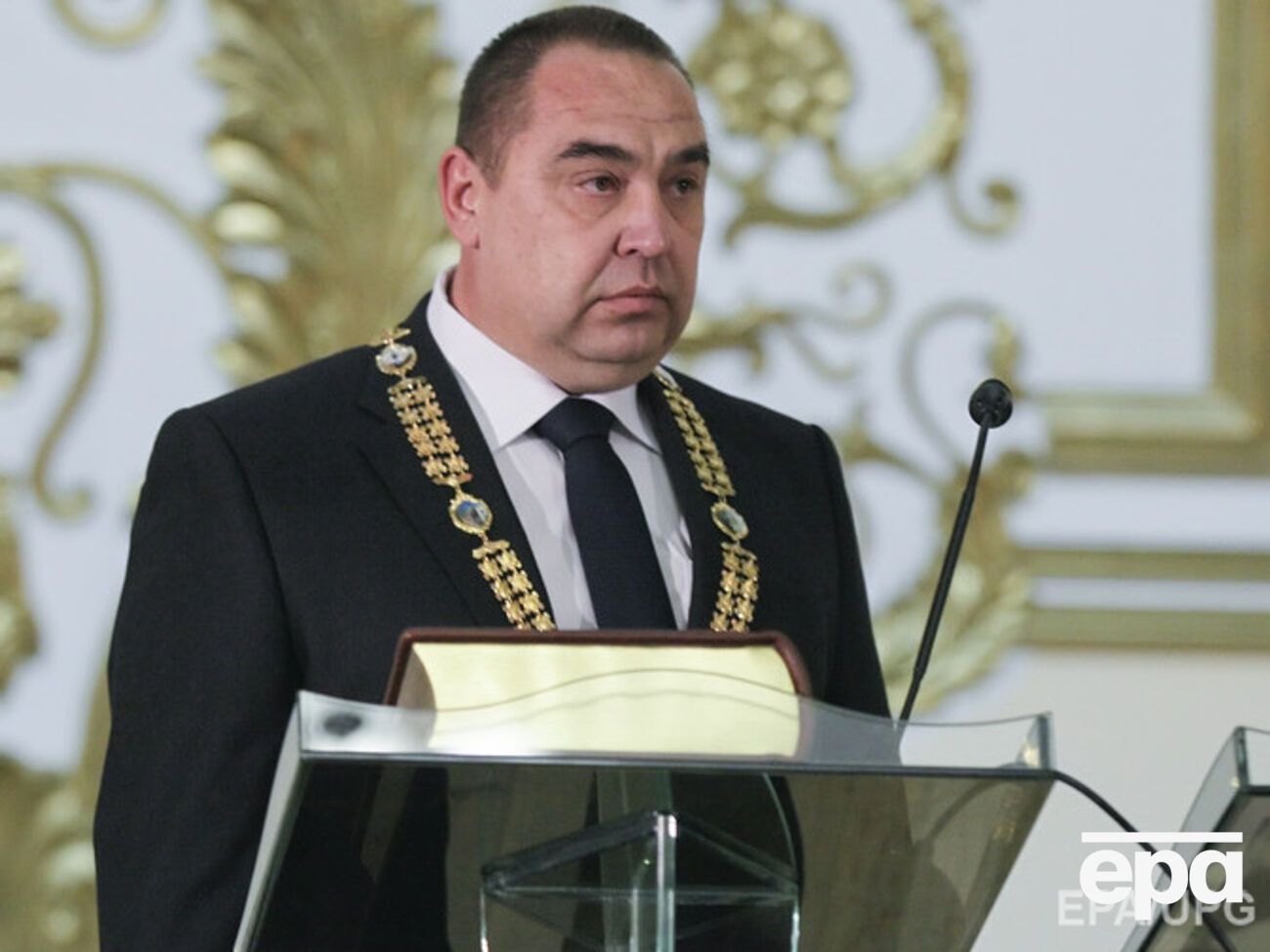 Боевик "Сергей"&nbsp;&ndash;&nbsp;Плотницкому (на фото): Сюрприз тебе, снайпершу взяли. Готовь прессу, всю херню