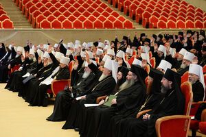 РПЦ призывает духовенство избегать утверждений, "могущих вносить смущение в среду верующих"