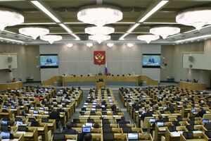 Политолог призвал продлить полномочия Думы, пока не кончится кризис