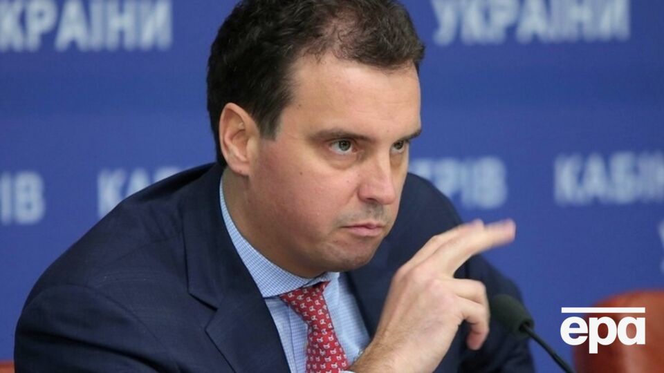Абромавичуса вызвали на допрос в антикоррупционное бюро