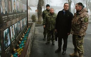 Полк "Днепр-1" посетил военный атташе Франции в Украине полковник Маллар. Фоторепортаж