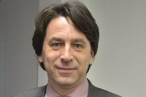 Медведев: 16 февраля должен уже состояться вербальный отчет Кабинета Министров в Верховной Раде