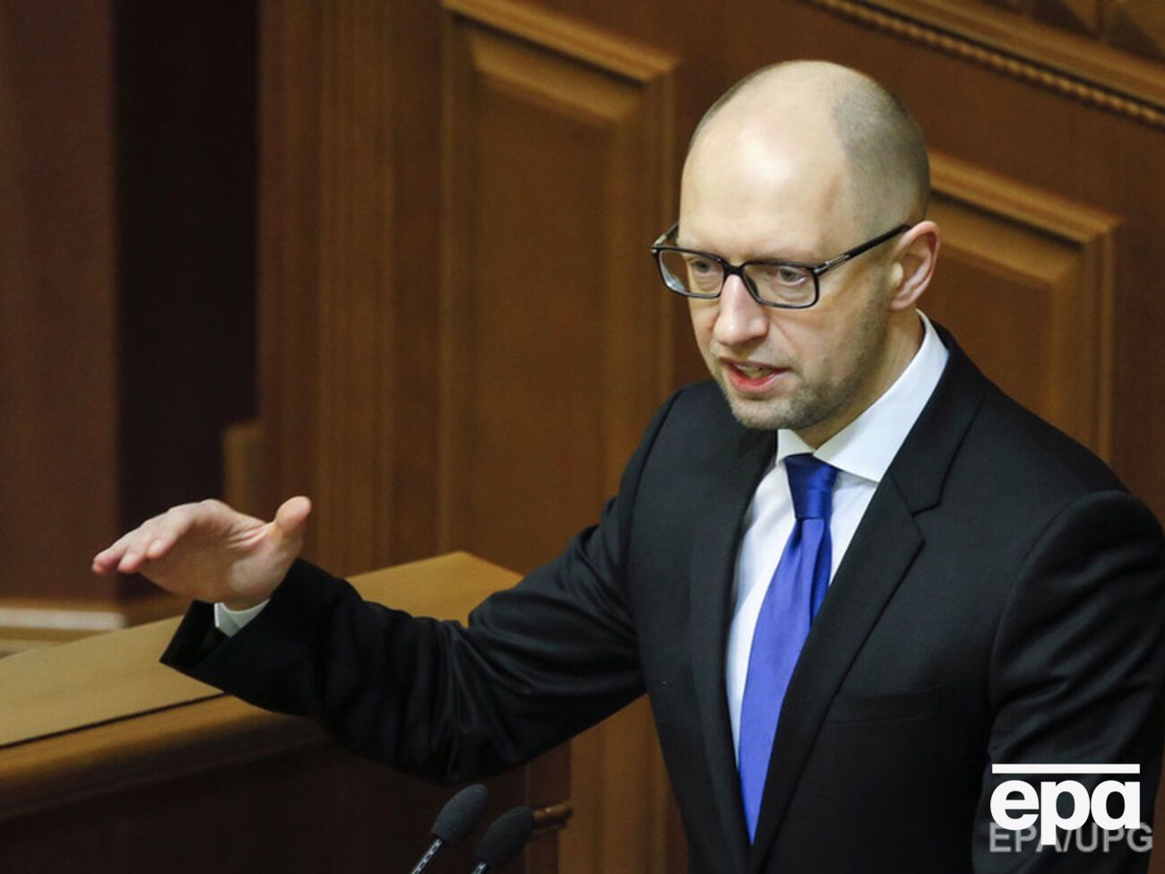 Яценюк: Абромавичус находится под защитой правительства