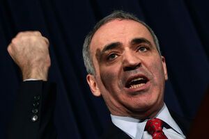 Гарри Каспаров: Новая российская власть обязана будет позаботиться о крымчанах, которые захотят связать свою судьбу с РФ