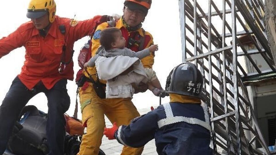 Землетрясение на Тайване произошло ранним утром, когда большинство людей находились дома