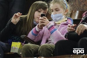 Власти Чернигова решили продолжить дополнительные каникулы для школьников из-за гриппа