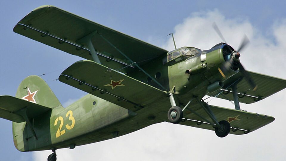 Самолет совершал облет трассы газового трубопровода