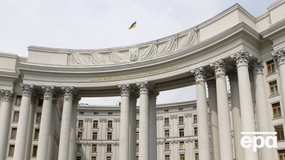 МИД: Максима Стасива доставили на лечение в Индию, он уже находится в больнице