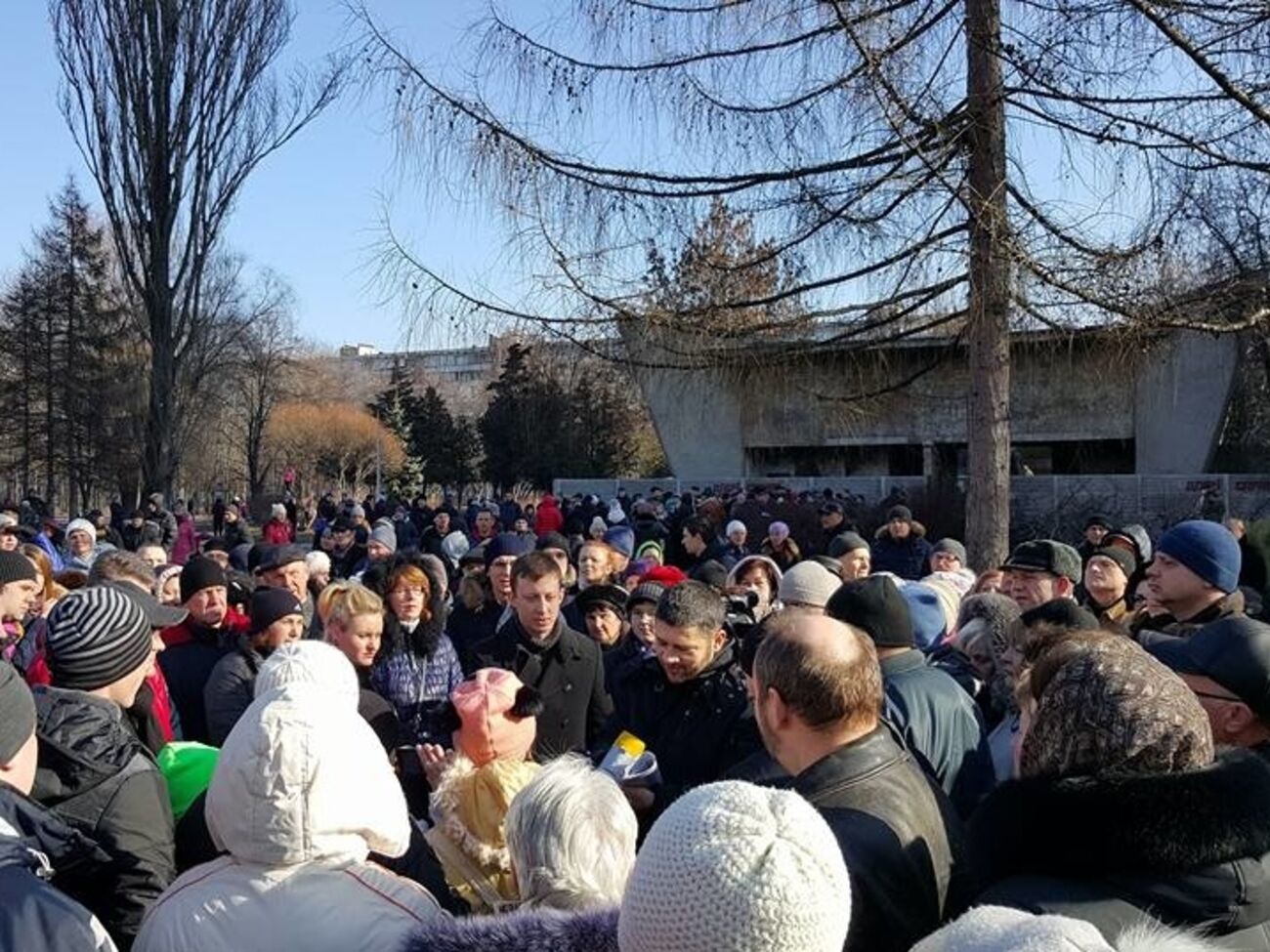 Жители Борщаговки протестуют против застройки парка "Юность"