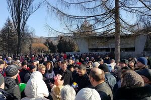 Жители Борщаговки протестуют против застройки парка "Юность"