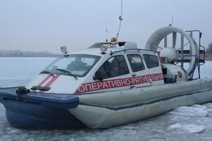 Рыбаков эвакуировали с помощью катеров на воздушной подушке