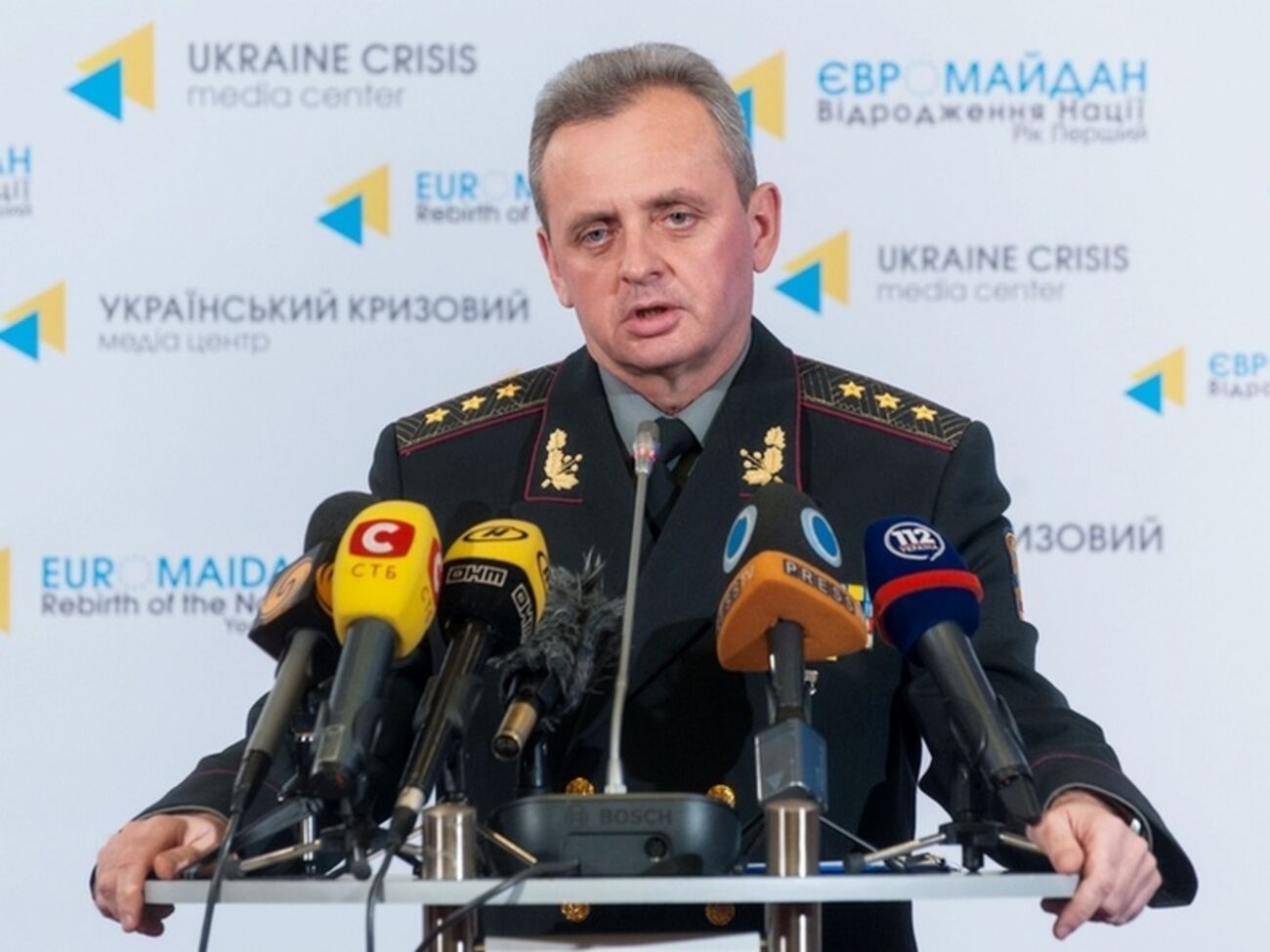 Начальник Генштаба Вооруженных сил Украины Виктор Муженко: Количество подлежащих седьмой волне мобилизации определят по итогам кампании по привлечению контрактников